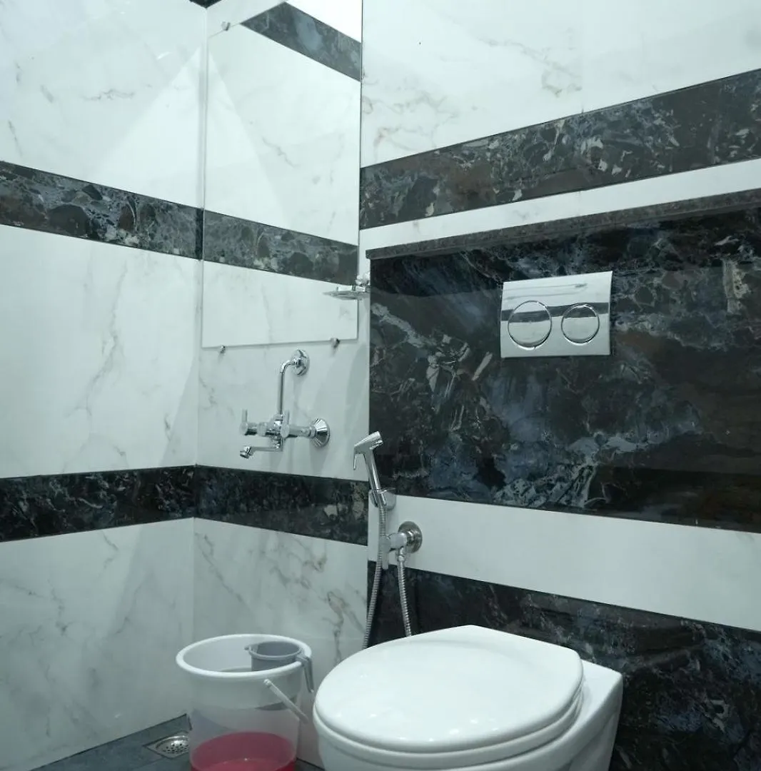 Bed & Breakfast Hotel Sea View In Vypin