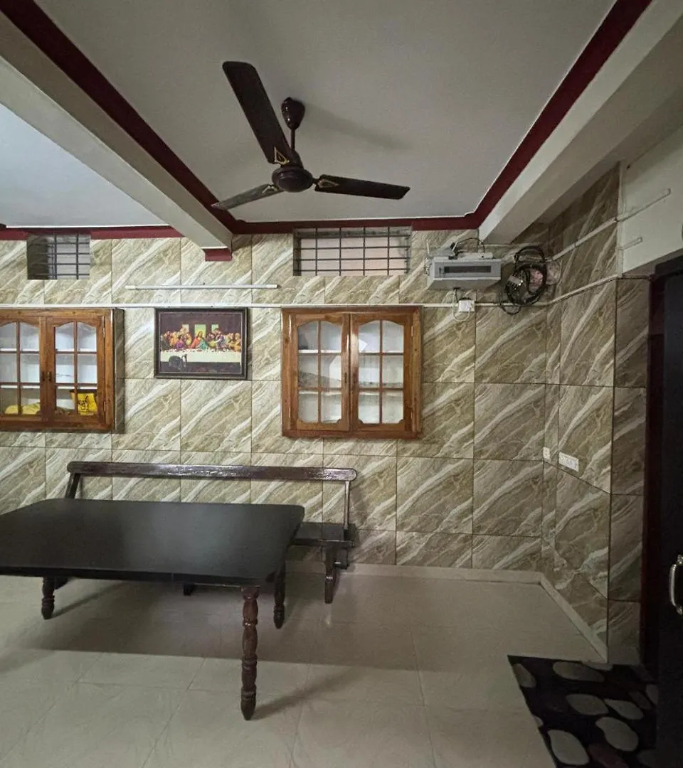 Bed & Breakfast Hotel Sea View In Vypin