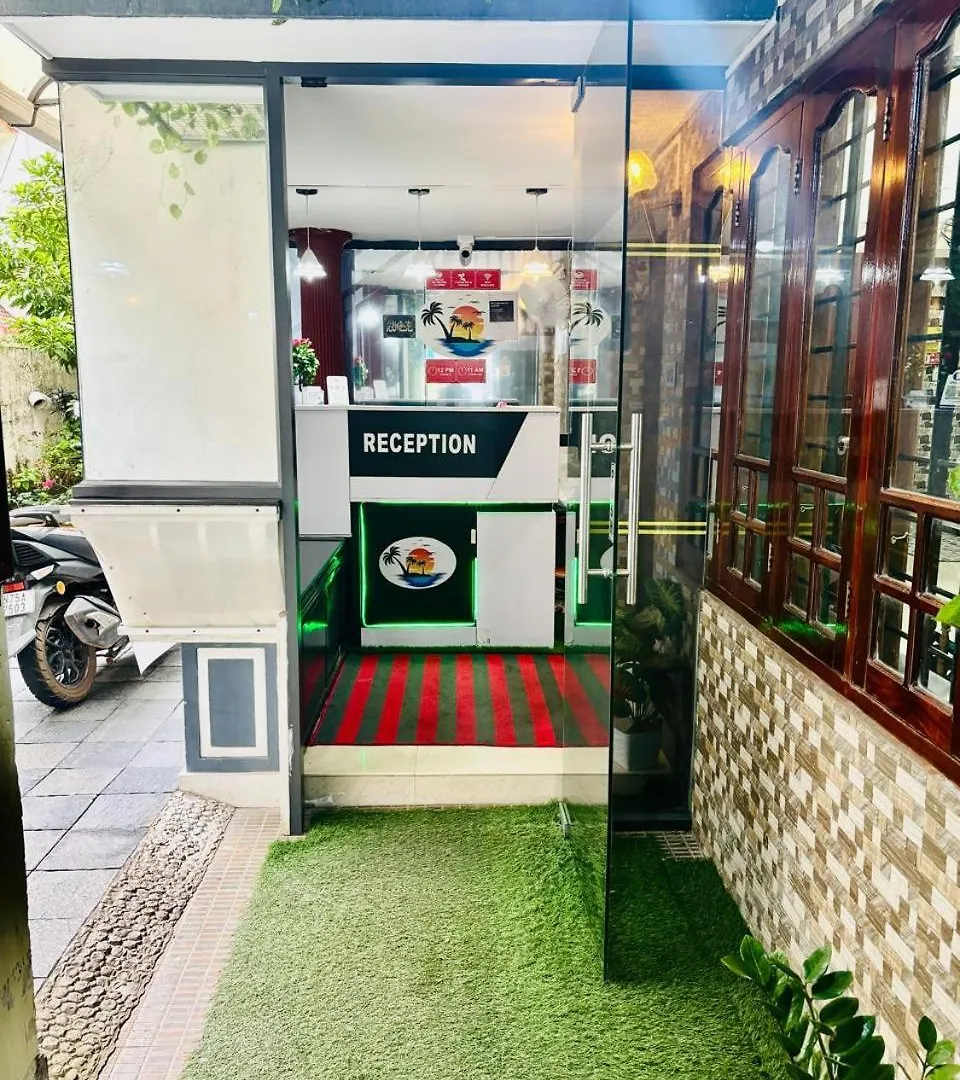 Hotel Sea View In Vypin Bed & Breakfast